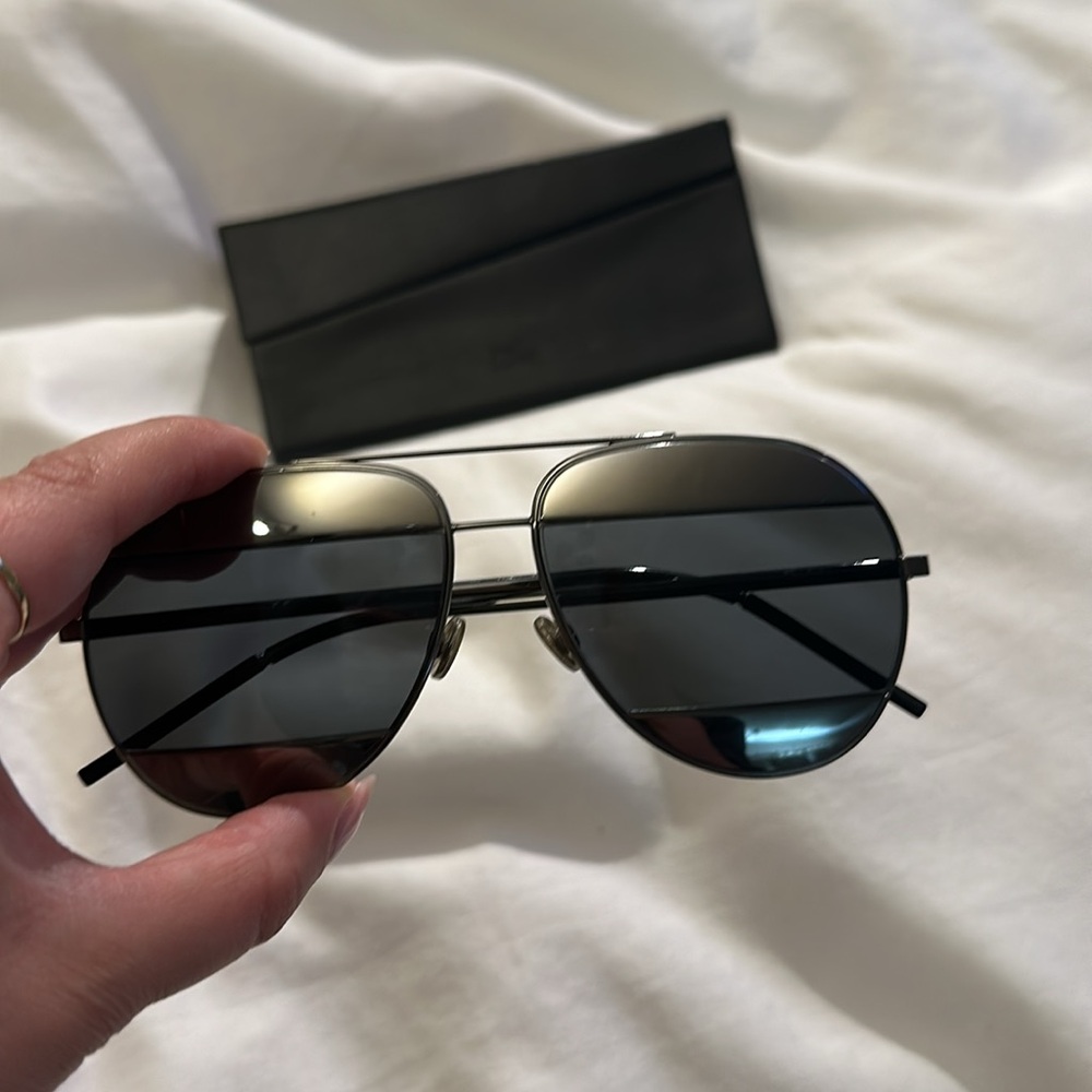 CHRISTIAN DIOR SPLIT AVIATOR SUNGLASSES